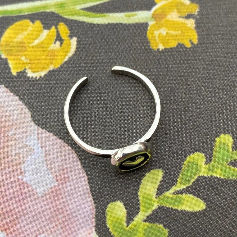 Sterling Silver Heart Circle Toe Ring - Picture 3 of 3